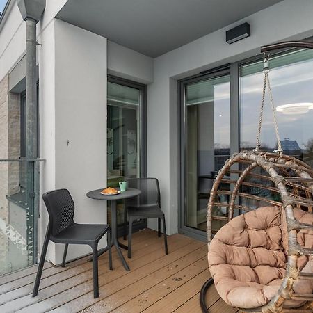 Luxurious Apartment Nadmorskie Tarasy Kolobrzeg By Renters Prestige Экстерьер фото