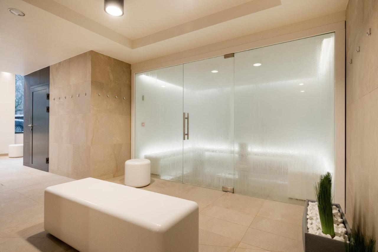 Luxurious Apartment Nadmorskie Tarasy Kolobrzeg By Renters Prestige Экстерьер фото