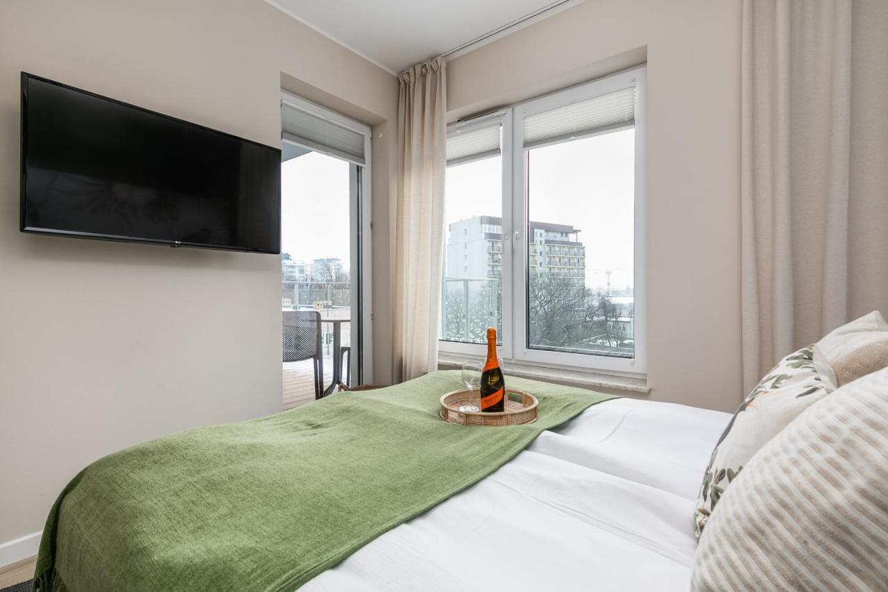 Luxurious Apartment Nadmorskie Tarasy Kolobrzeg By Renters Prestige Экстерьер фото